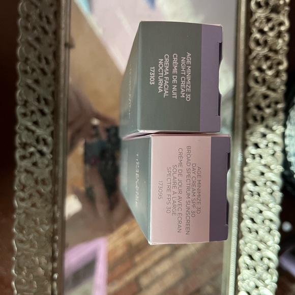 Age Minimize Night and Day Cream - Picture 2 of 2